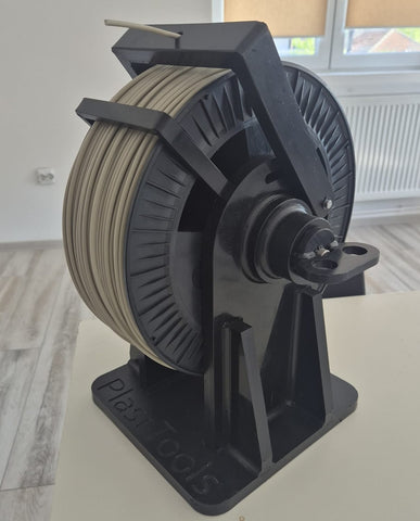 Dispozitiv pentru electrod de sudura plastic